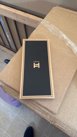Hatoshi Gift Box