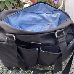 Large Baggallini Handbag