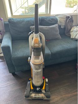 Eureka airspeed all floors vacuum used like new