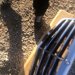 Mercedes Benz Grill 