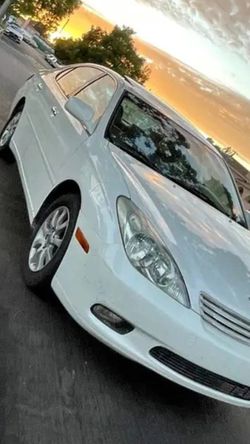 2004 Lexus ES 330
