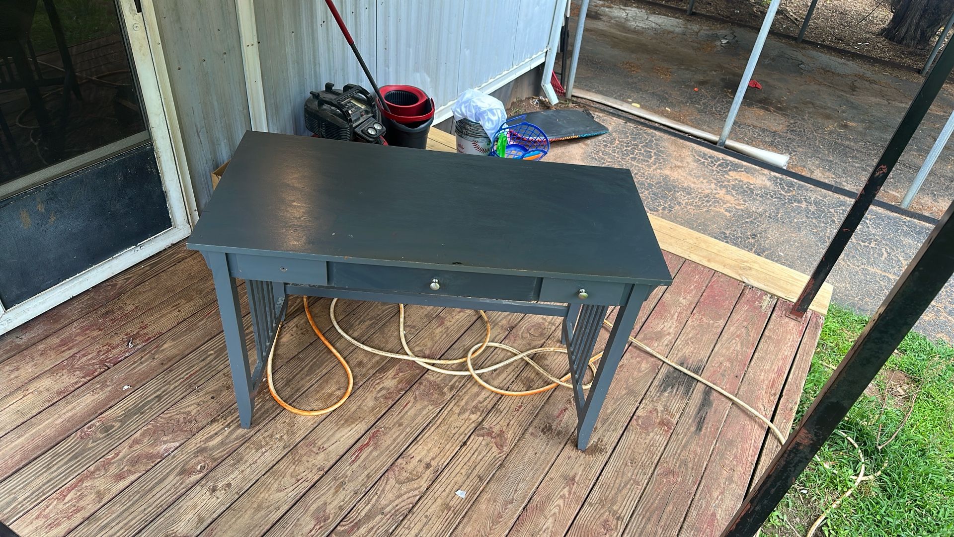 Vanity Table With Drawers