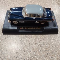 1949 Cadillac Series 62 Sedan Diecast - 1/32 Scale - Signature Models Blue/Grey
