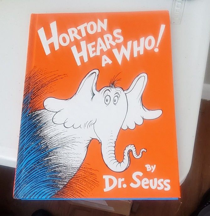 HORTON HEARS A WHO BY DR SEUSS