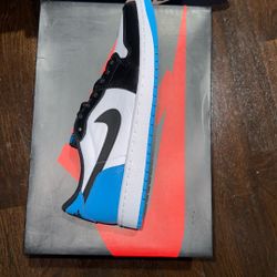 Jordan 1 Low Unc