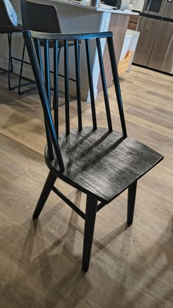 Dinning table and chairs