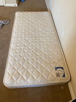 Twin size mattress