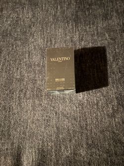 Valentino cologne