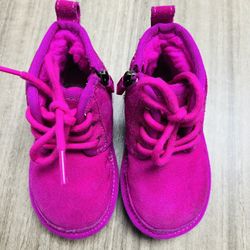 UGG Toddle’s Neumel II Chukka Boot In The Rock Rose Pink Suede Size 7