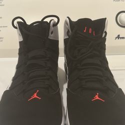 Nike Air Jordan Max Aura — Men’s Size 14 (Excellent Condition) 