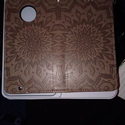 Moto G6 Phone Case/Wallet With Screen Protector 