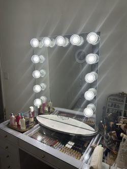 Professional Makeup Mirror