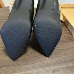 Black Shoes (high Heels)