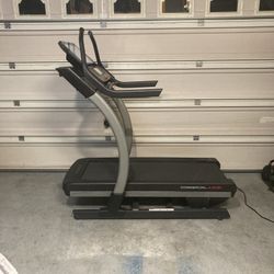 X22i Incline Trainer Treadmill.