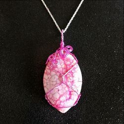 Pink wire wrapped dragon's vein agate pendant on sterling silver necklace new