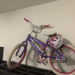 Kid’s Bike With Helmet 