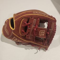 Limited Edition November 2022 GOTM Wilson A2000 1975 11.75" Infield Baseball Glove