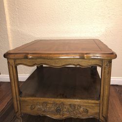 Thomasville Furniture 1975, End Table ~ Chairside Table ~ French Provincial End Table