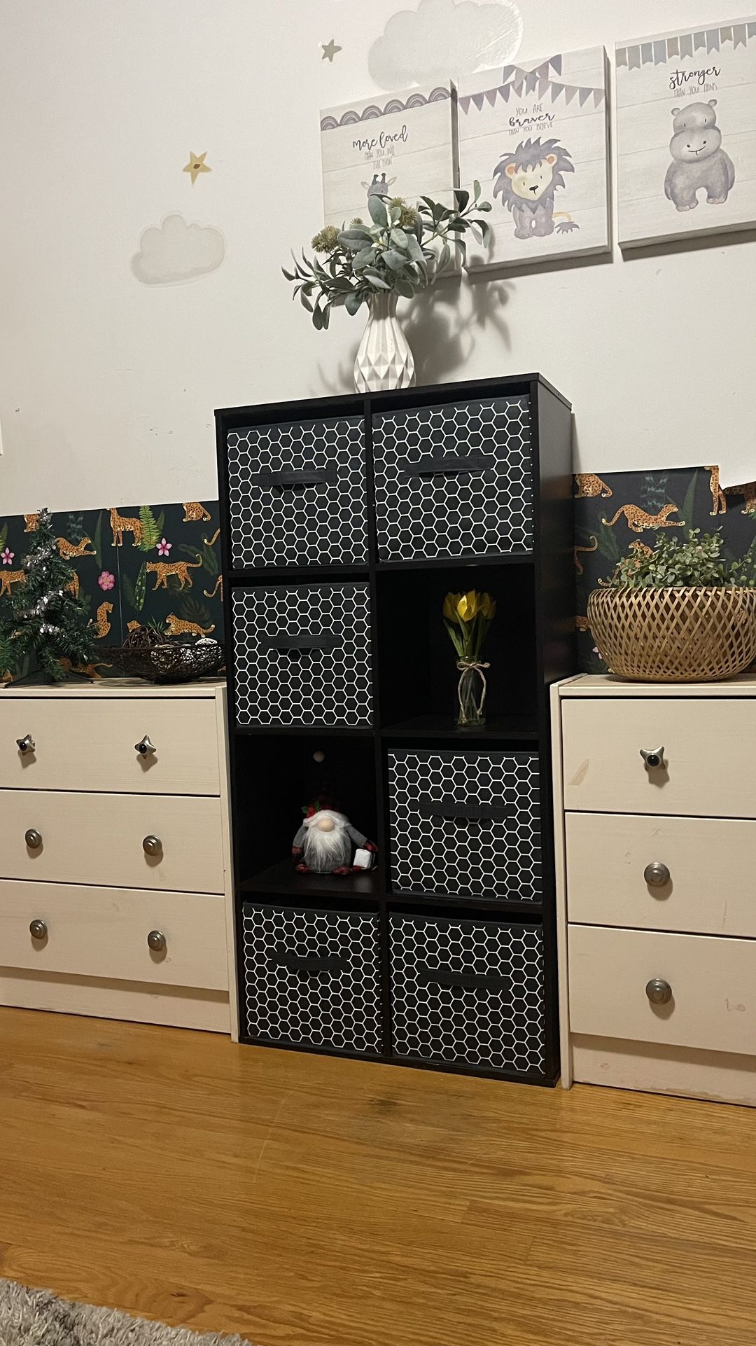 8 cube storage bin