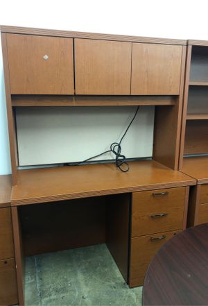 New And Used Desk With Hutch For Sale In Whittier Ca Offerup