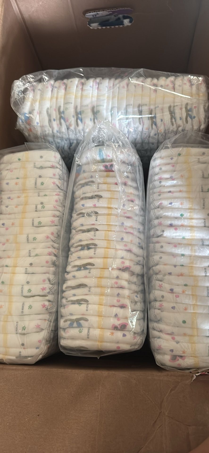 Huggies Plus 