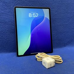 Apple Ipad Pro 12.9” 4th Gen 256GB 18.5 Space Gray MXAT2LL/A w/Charger 11053660