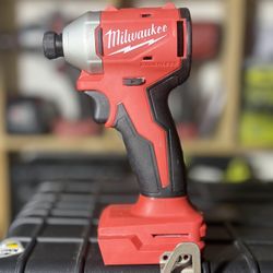 Milwaukee M18 18V Lithium-lon Brushless Cordless 1/4 in. Compact Impact Driver (Tool Only)