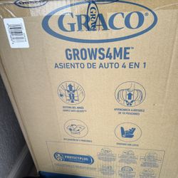 Graco Grows4me 4 In 1 Car seat 