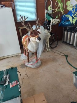 Home Accents Holiday 4.5ft Christmas Reindeer