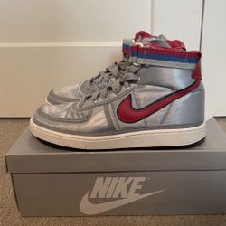 Supreme Nike Vandal