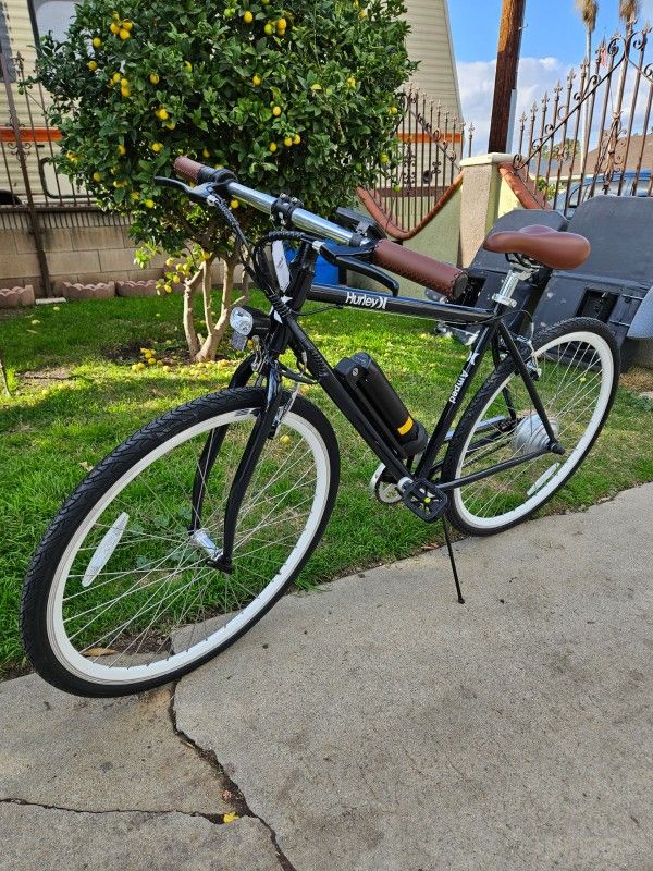 Brand New Hurley Amped ELECTRIC Bike, Electric Bikes, Electric Scooters, Go Karts, Hover Boards, Mini Bikes