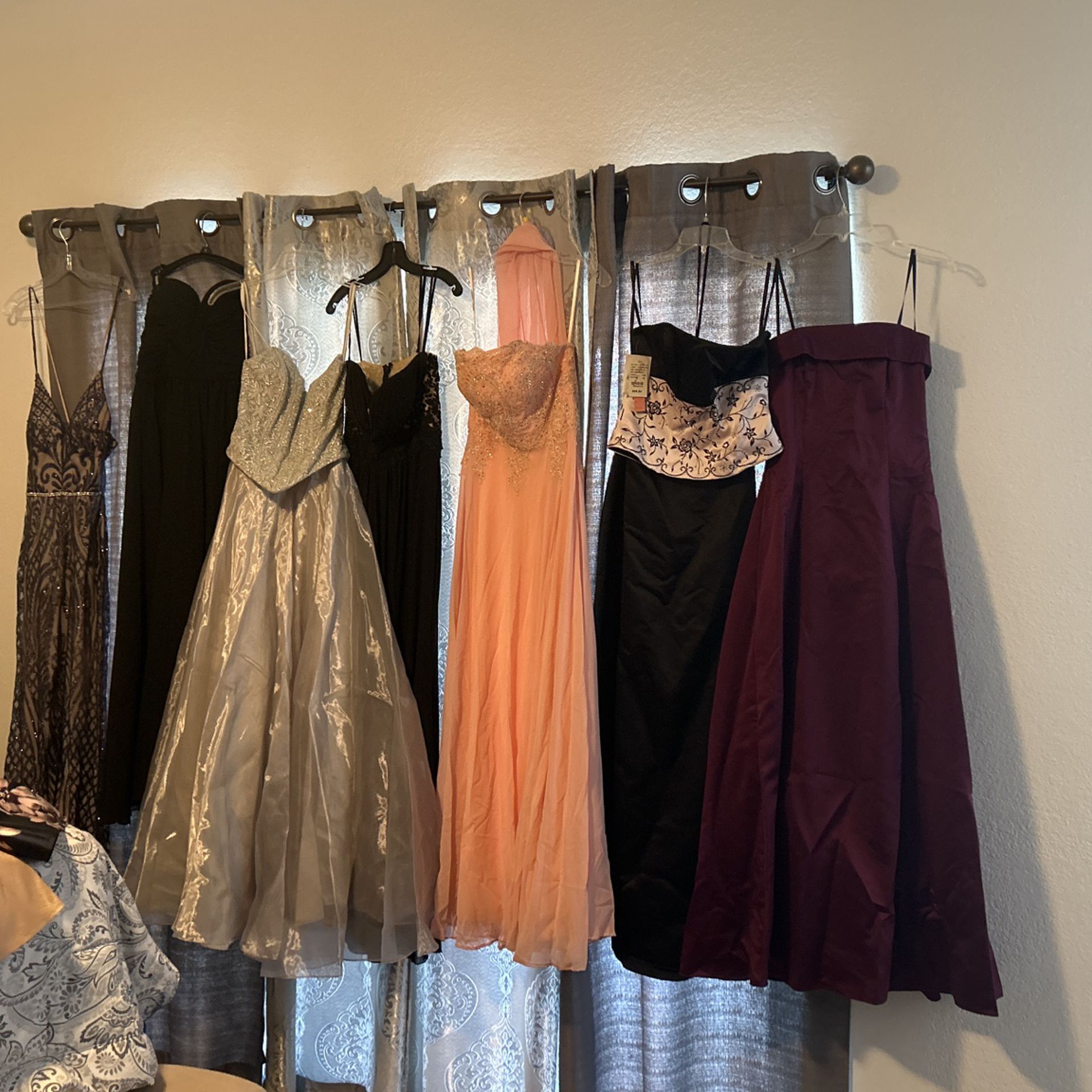 Many Beautiful Prom & Party Dresses