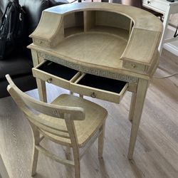 Vanity or Desk