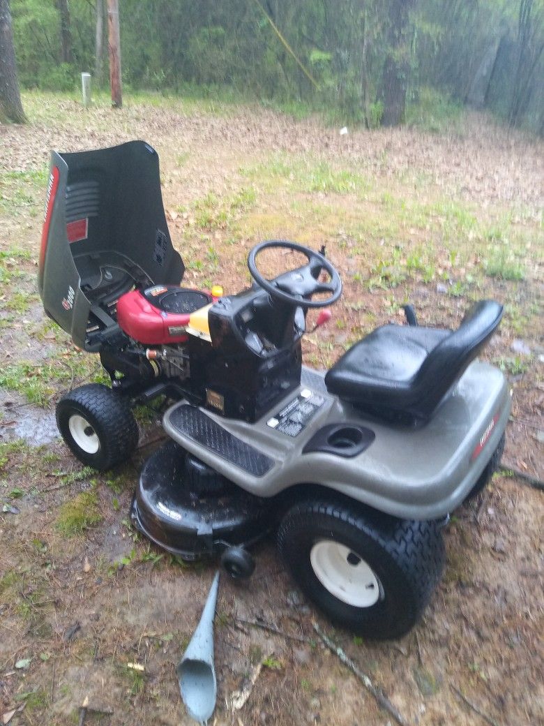 Craftsman Riding Lawn Mower Lt 2000