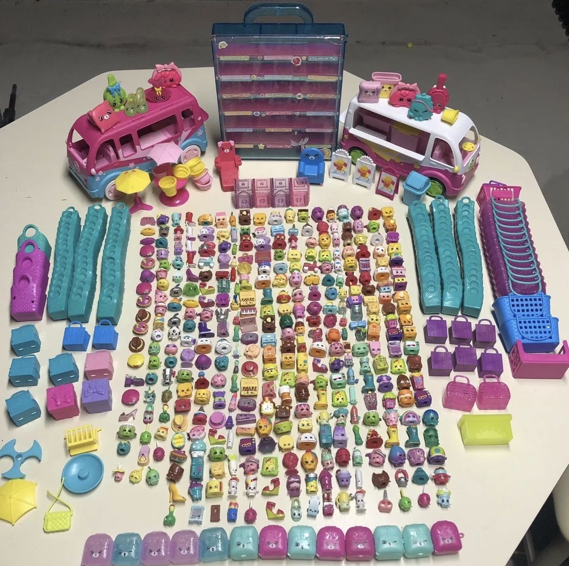 Shopkins lot 347 plus extras