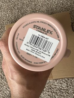 Stanley The Quencher H2.0 Flowstate 40oz Tumbler - Pink Dust for