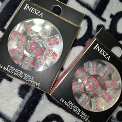 TWO BRAND NEW PACKS OF PRESS ON NAILS NO FLAWS VERY GOOD QUALITY!SELLING TOGETHER SEE PICS EACH PACK HAS 24 NAILS IN EACH