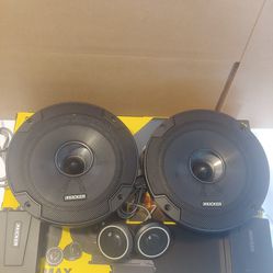 KICKER 1 PAIR 6.5" 300 WATTS COMPONENT SET WITH CROSSOVER CAR SPEAKER (. BRAND NEW PRICE IS LOWEST INSTALL NOT AVAILABLE )
