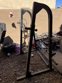 Adjustable Squat Rack (Unsafe)