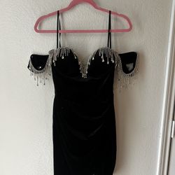 Vintage Hollywood Glam Dress – Size M”