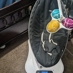 Mamaroo Multi Motion Baby Swing 