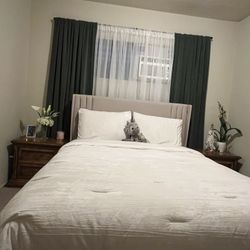 Queen Mattress & Bedframe 