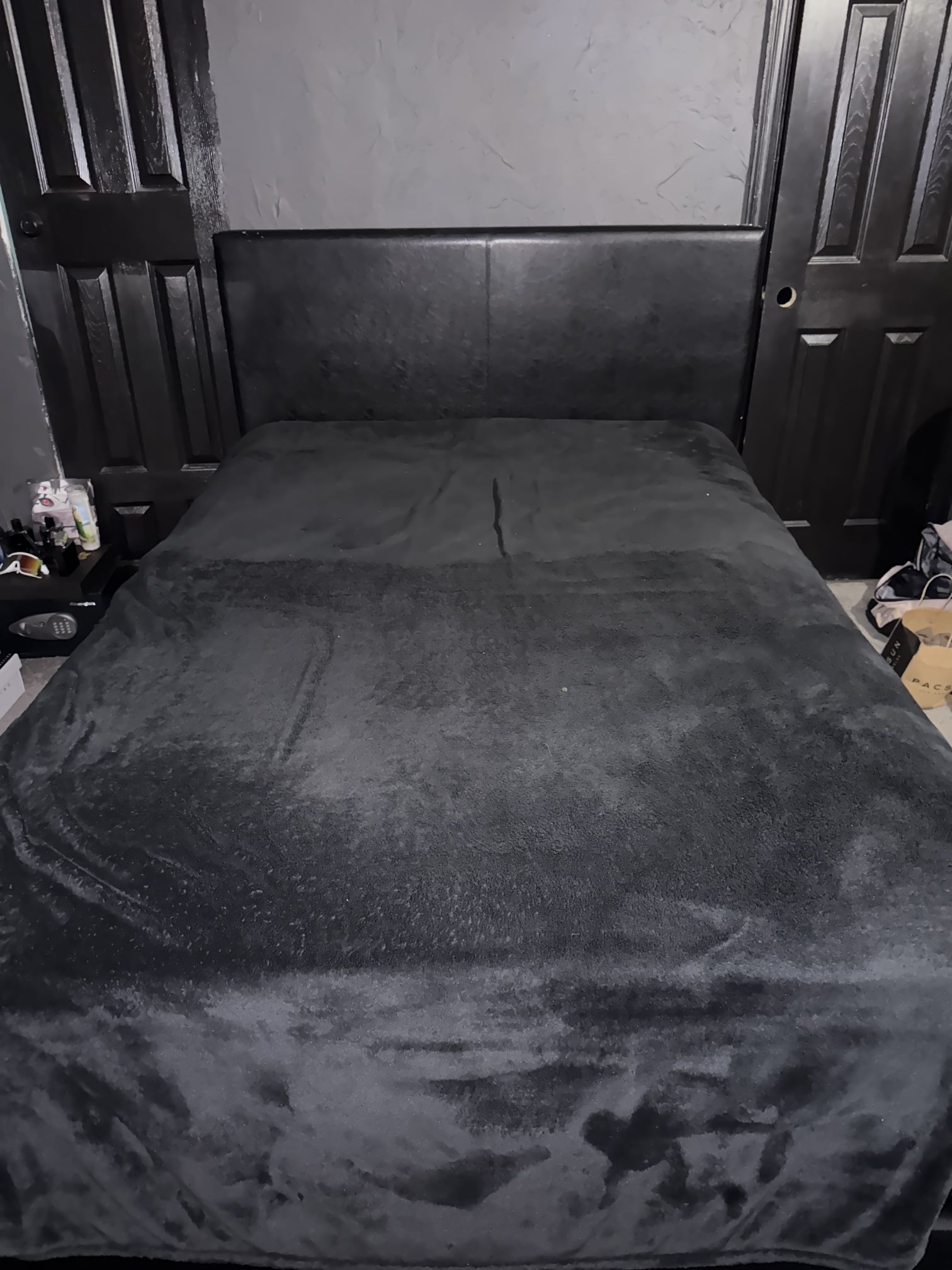 Full Size Bed And Bed Frame 
