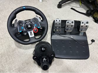 Logitech G29 Racing Wheel + Pedals & Shifter (PS4/PS5/PC)