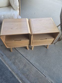 Small Nightstands 