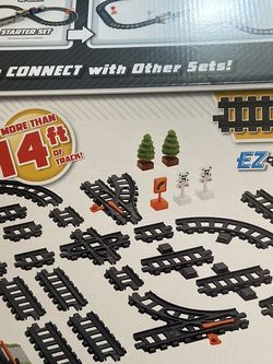 Brand New Fisher Price Ez Play 31 Piece Rail Set