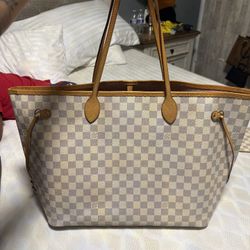 Authentic louis vuitton Neverfull Gm azur pink interior 