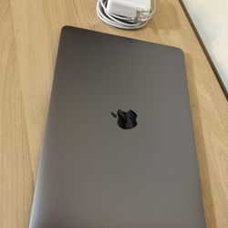 MacBook Pro 2019 Touchbar 