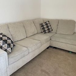 Ashley Sectional With Sleeper Sofa 