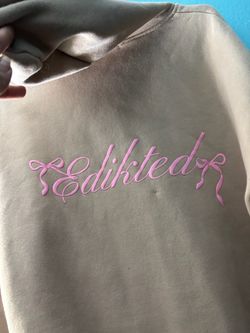 Edikted Tan Sweatshirt with Pink Logo